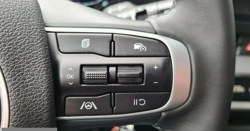 Kia Sportage cena 126290 przebieg: 10, rok produkcji 2023 z Łódź małe 379